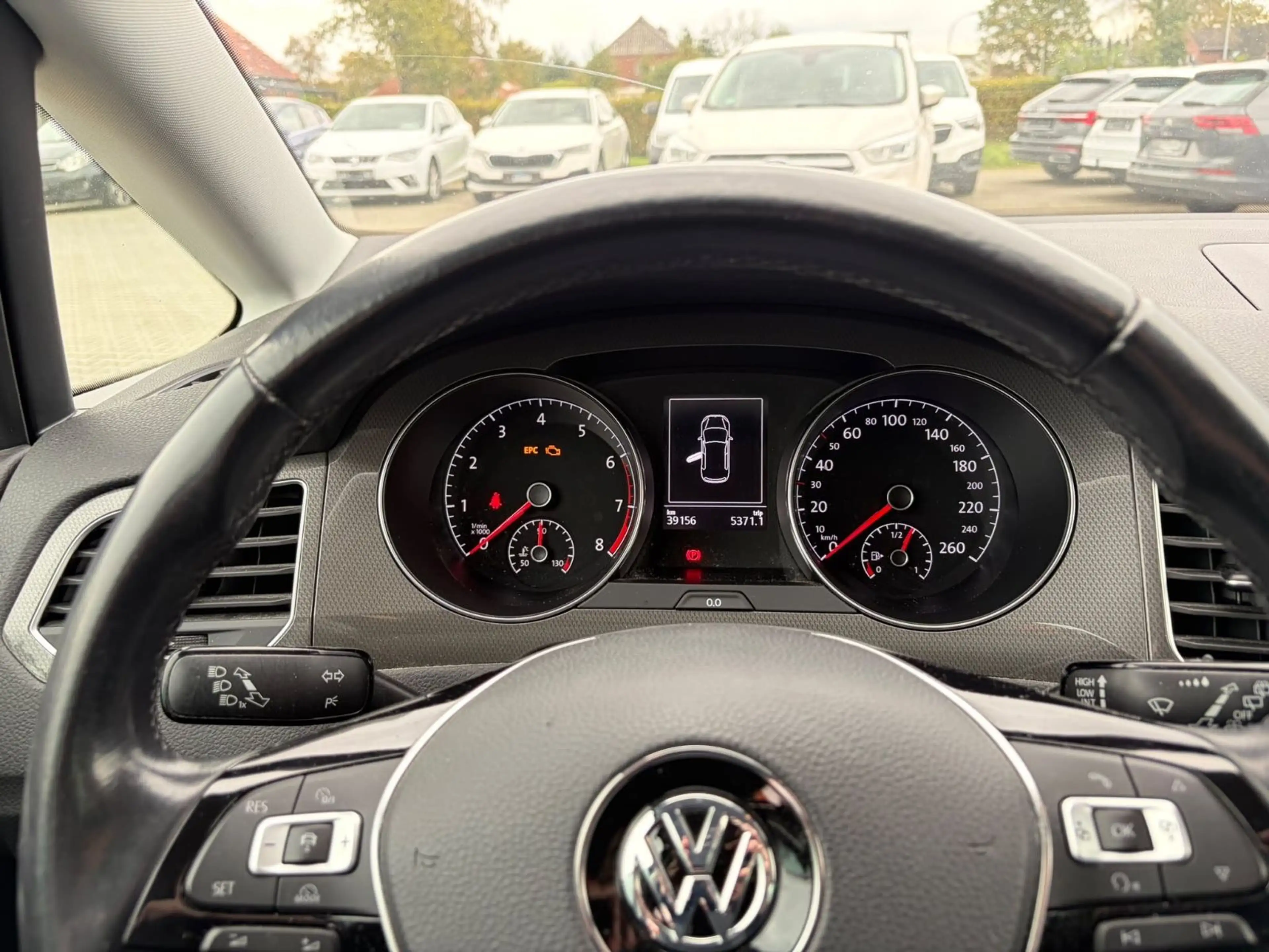 Volkswagen Golf Sportsvan VII Join — photo 11
