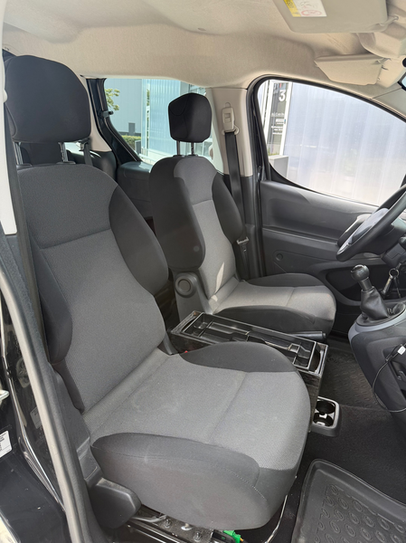 Peugeot Partner Tepee 1.6 VTi Access / 57.000 km / CarPlay — photo 14
