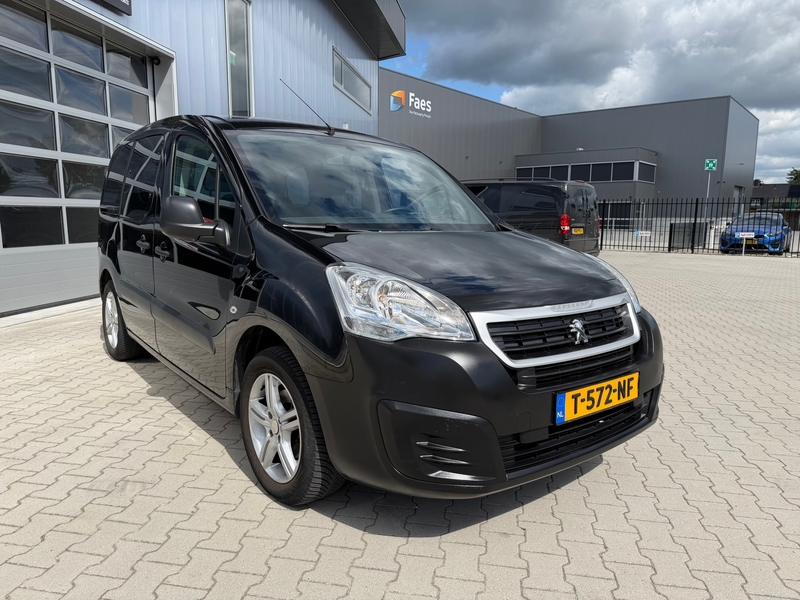 Peugeot Partner Tepee 1.6 VTi Access / 57.000 km / CarPlay — photo 3