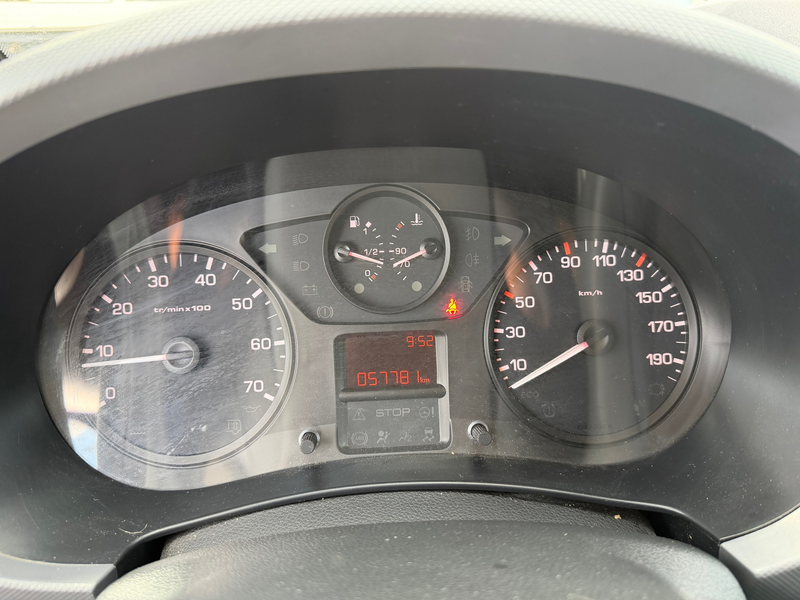 Peugeot Partner Tepee 1.6 VTi Access / 57.000 km / CarPlay — photo 6