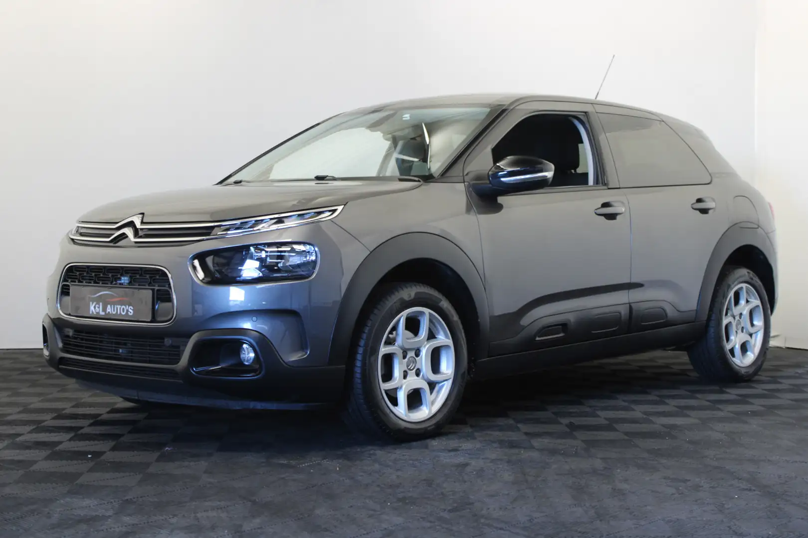 Citroen C4 Cactus 1.2 PureTech Feel |Pano|Navi| Grijs - 1