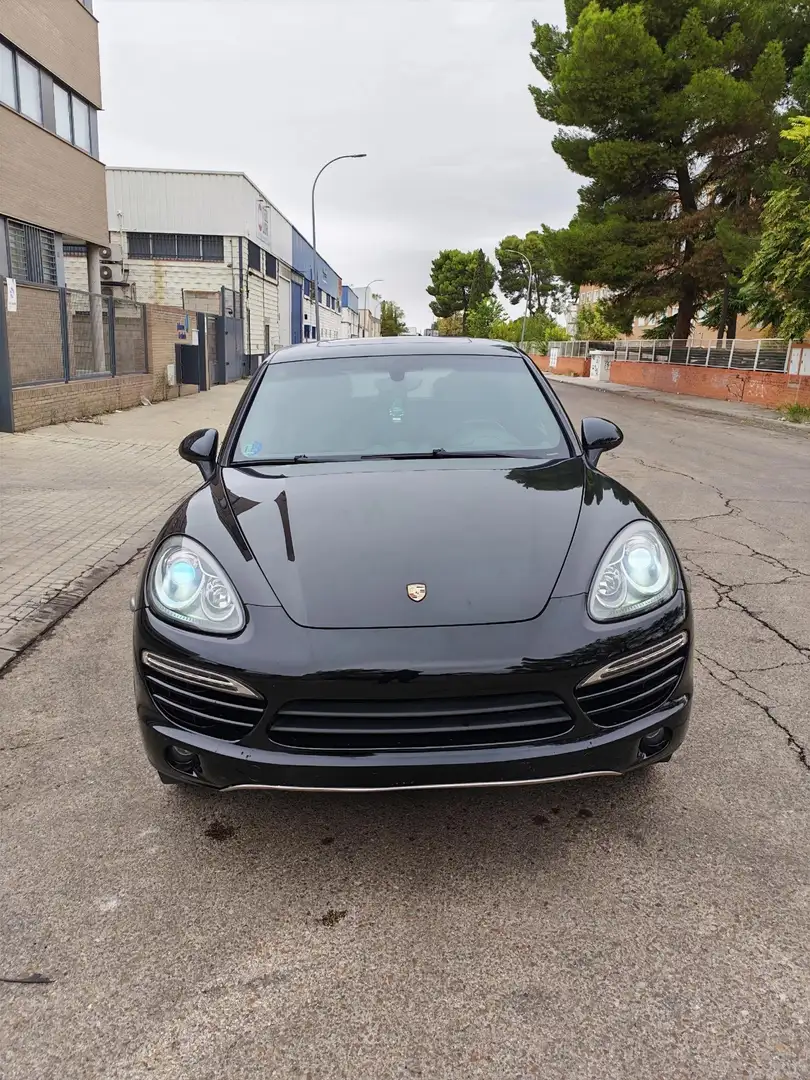 Porsche Cayenne S E-Hybrid - 1