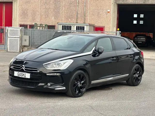 DS Automobiles DS 5 DS5 BlueHDi 180 S&S EAT6 Sport Chic