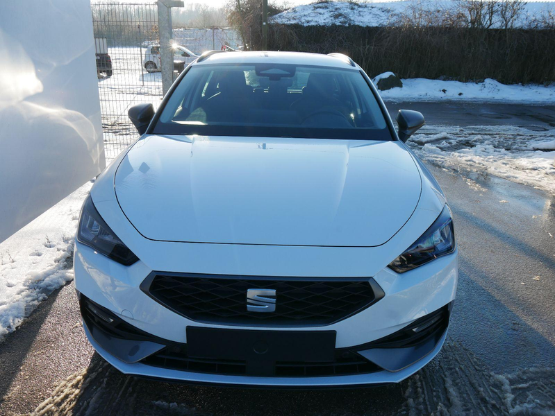 SEAT Leon Sportstourer FR 2.0 TDI Kombi DSG*NAVI*TEMPOMAT... — photo 3