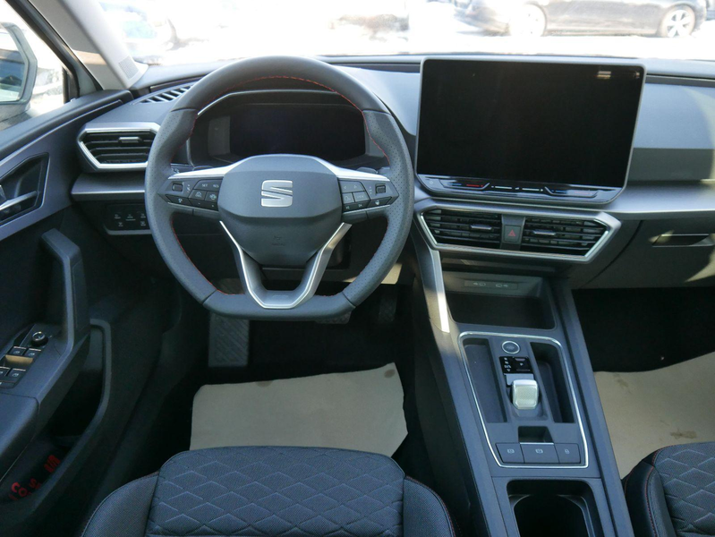 SEAT Leon Sportstourer FR 2.0 TDI Kombi DSG*NAVI*TEMPOMAT... — photo 11