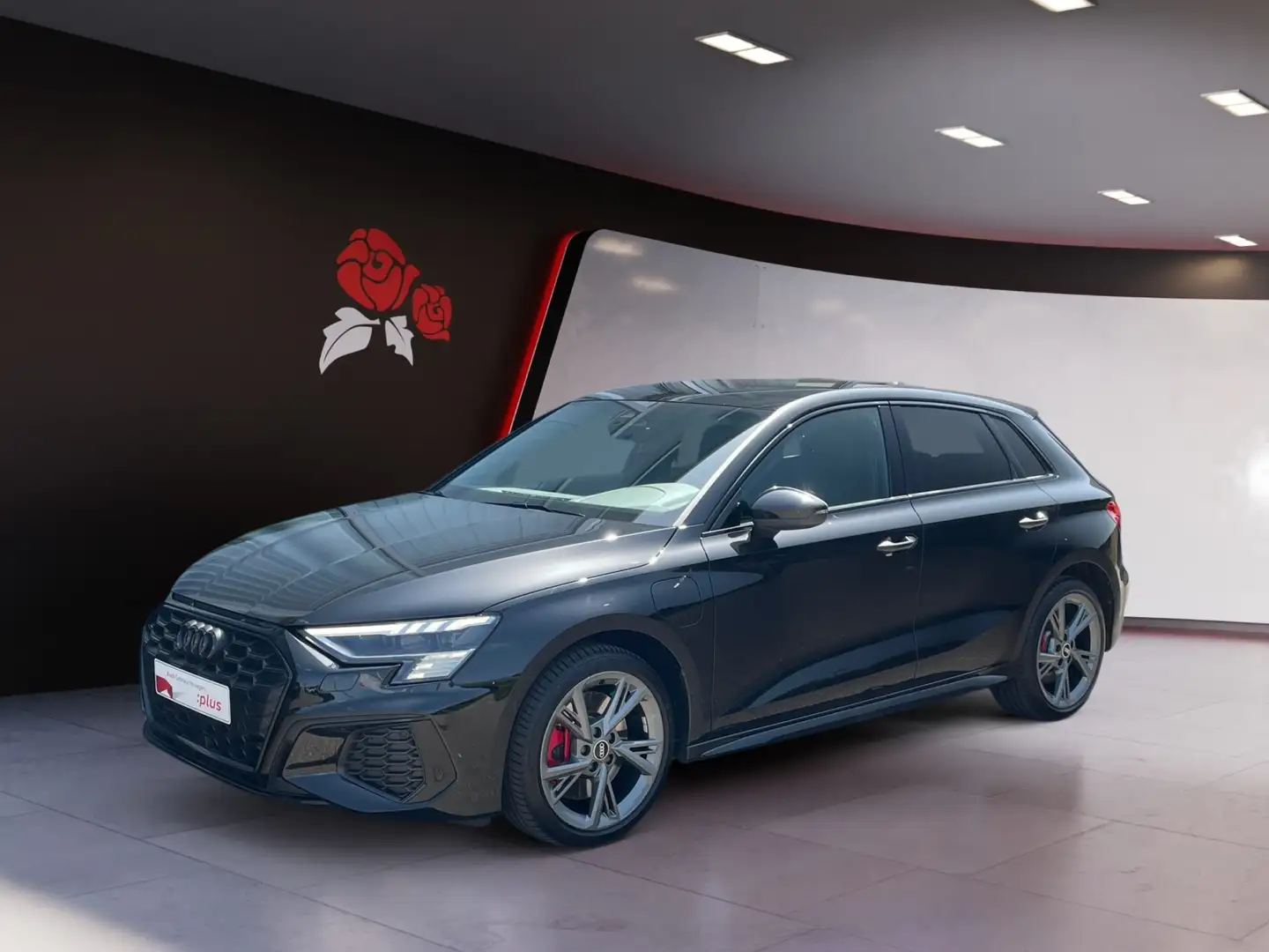 Audi A3 Sportback 45 1.4 TFSI e S-tronic S-line Matrix-LE Schwarz - 2