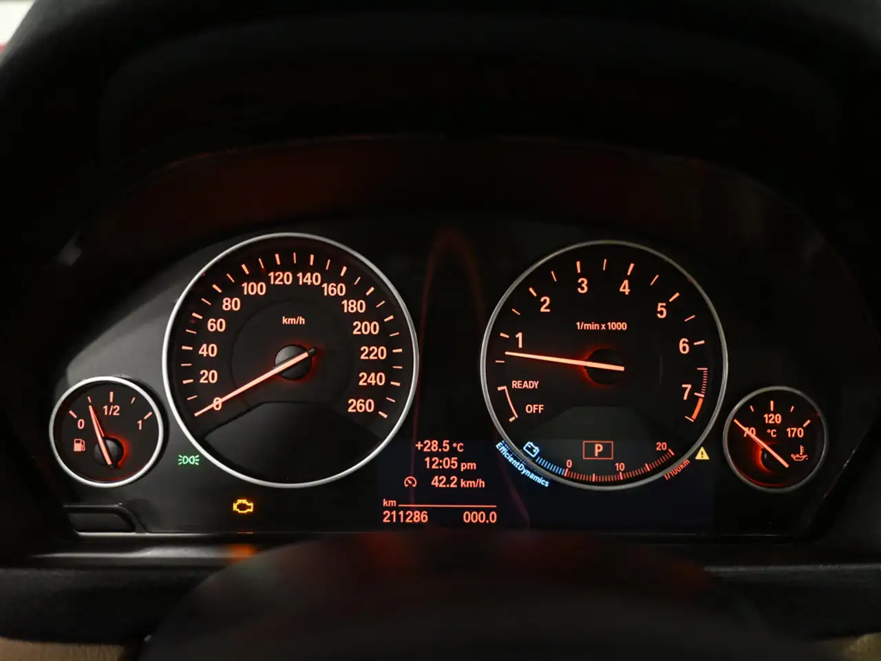 BMW 3 Series fotografie BMW 3 Series