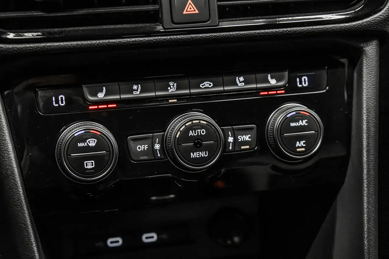 Volkswagen Taos снимка Volkswagen Taos