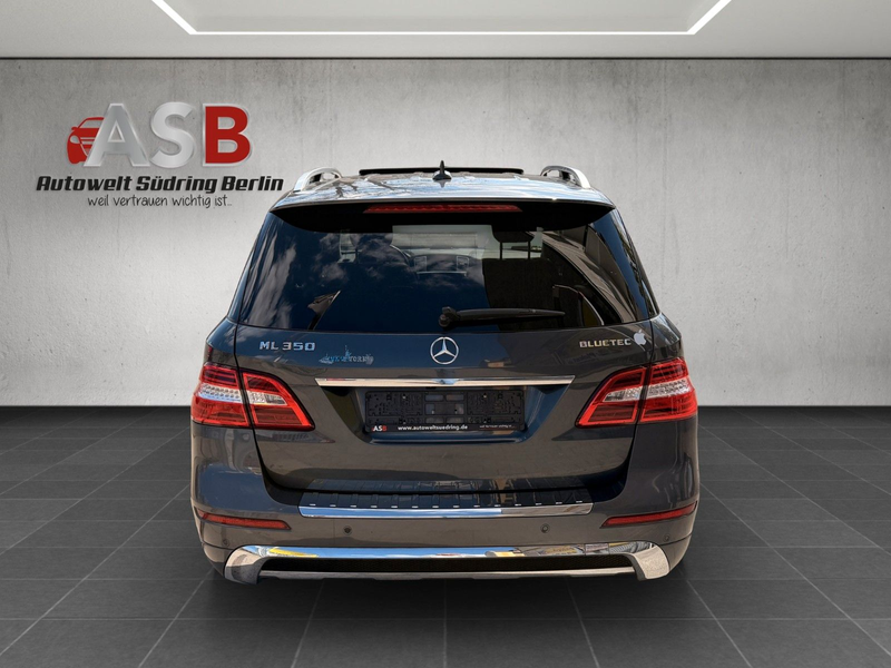 Mercedes-Benz ML 350 CDI*AMG Line*Distronic*Leder*Comand*SD — photo 13