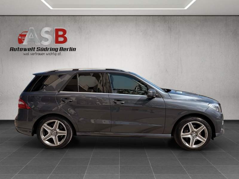 Mercedes-Benz ML 350 CDI*AMG Line*Distronic*Leder*Comand*SD — photo 11