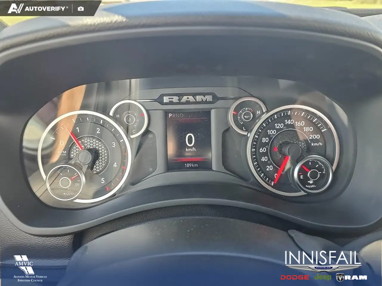 RAM 2500 снимка RAM 2500