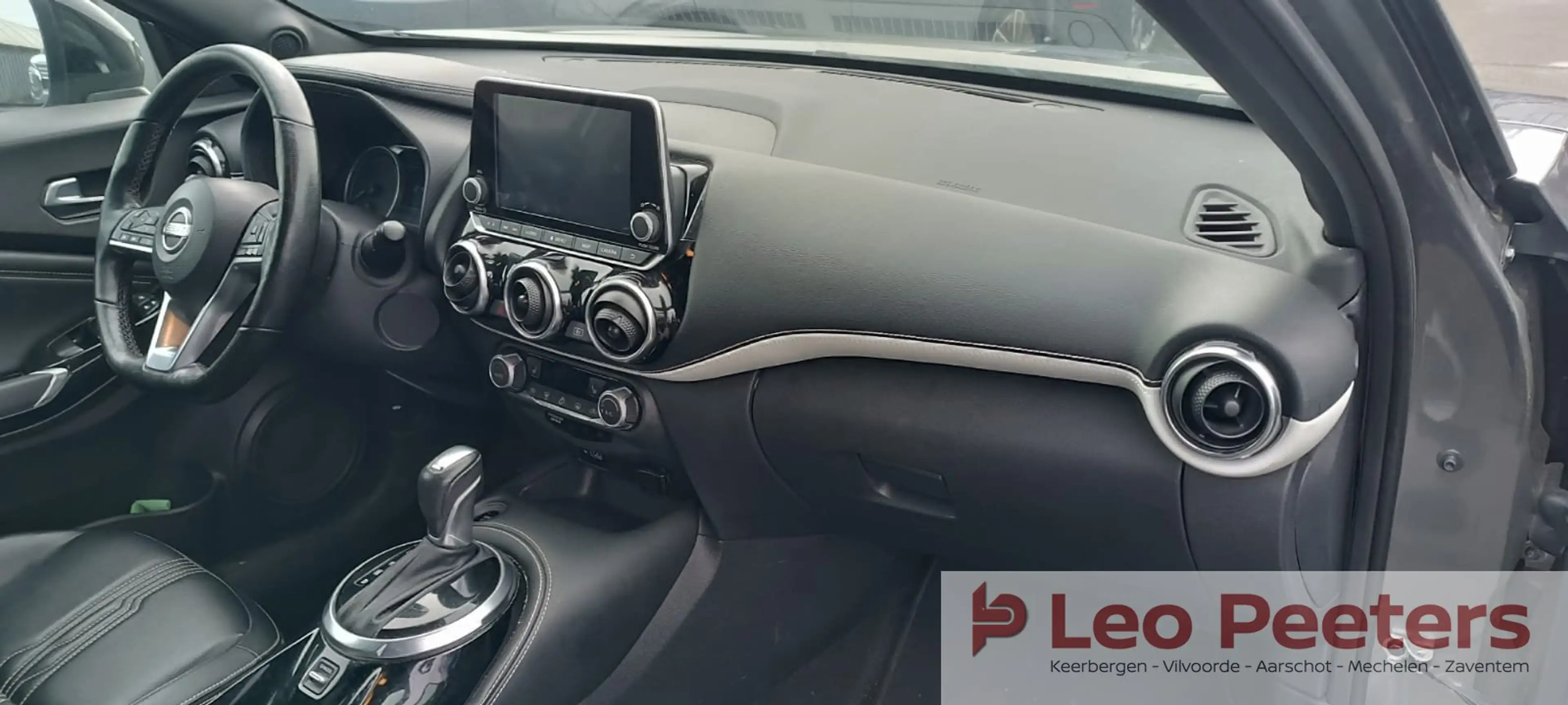 Nissan Juke HYBRIDE Premiere Edition AMT — photo 4