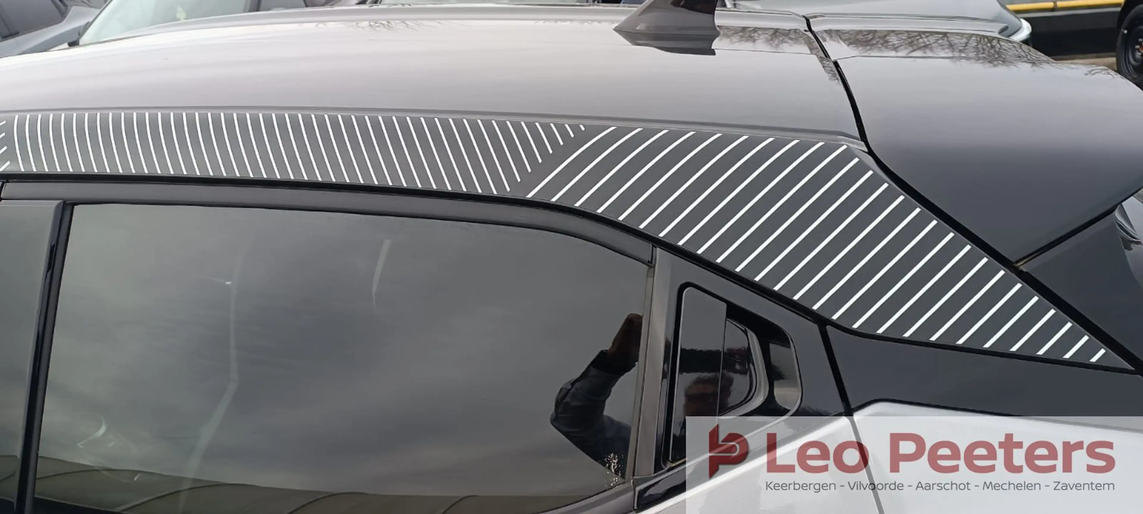 Nissan Juke HYBRIDE Premiere Edition AMT — photo 7