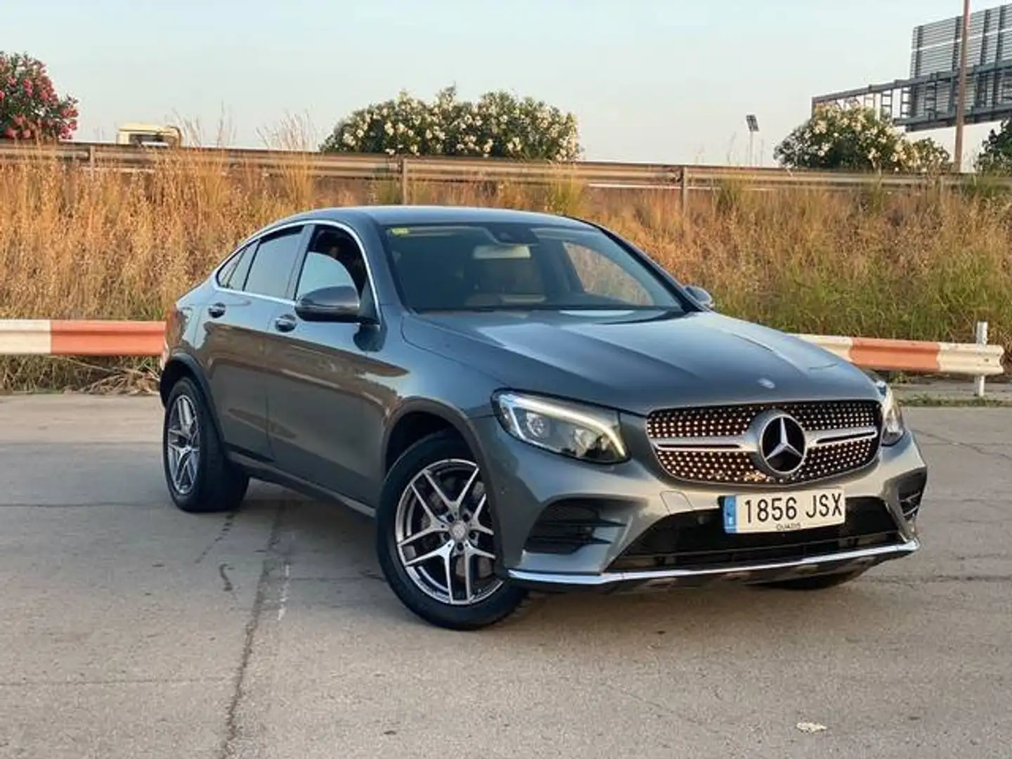Mercedes-Benz GLC 220 Coupé 220d 4Matic Aut. Gris - 1