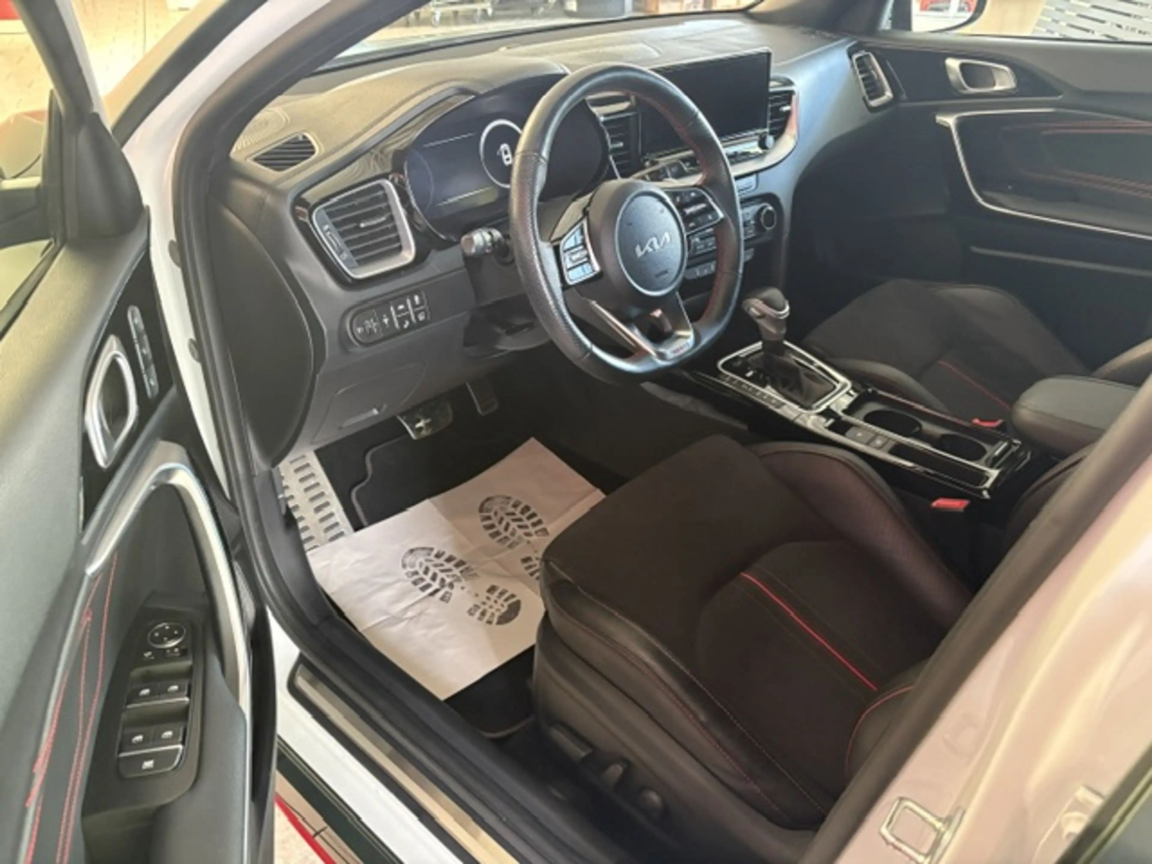 Kia ProCeed / pro_cee'd ProCeed   GT LED Navi Kamera FSH 4xSHZ — photo 10