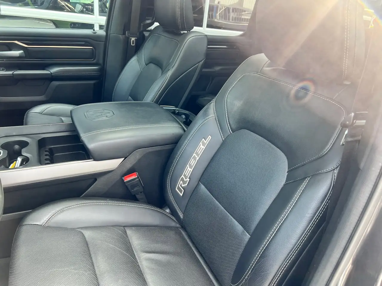 Dodge RAM 2022 — фото 11