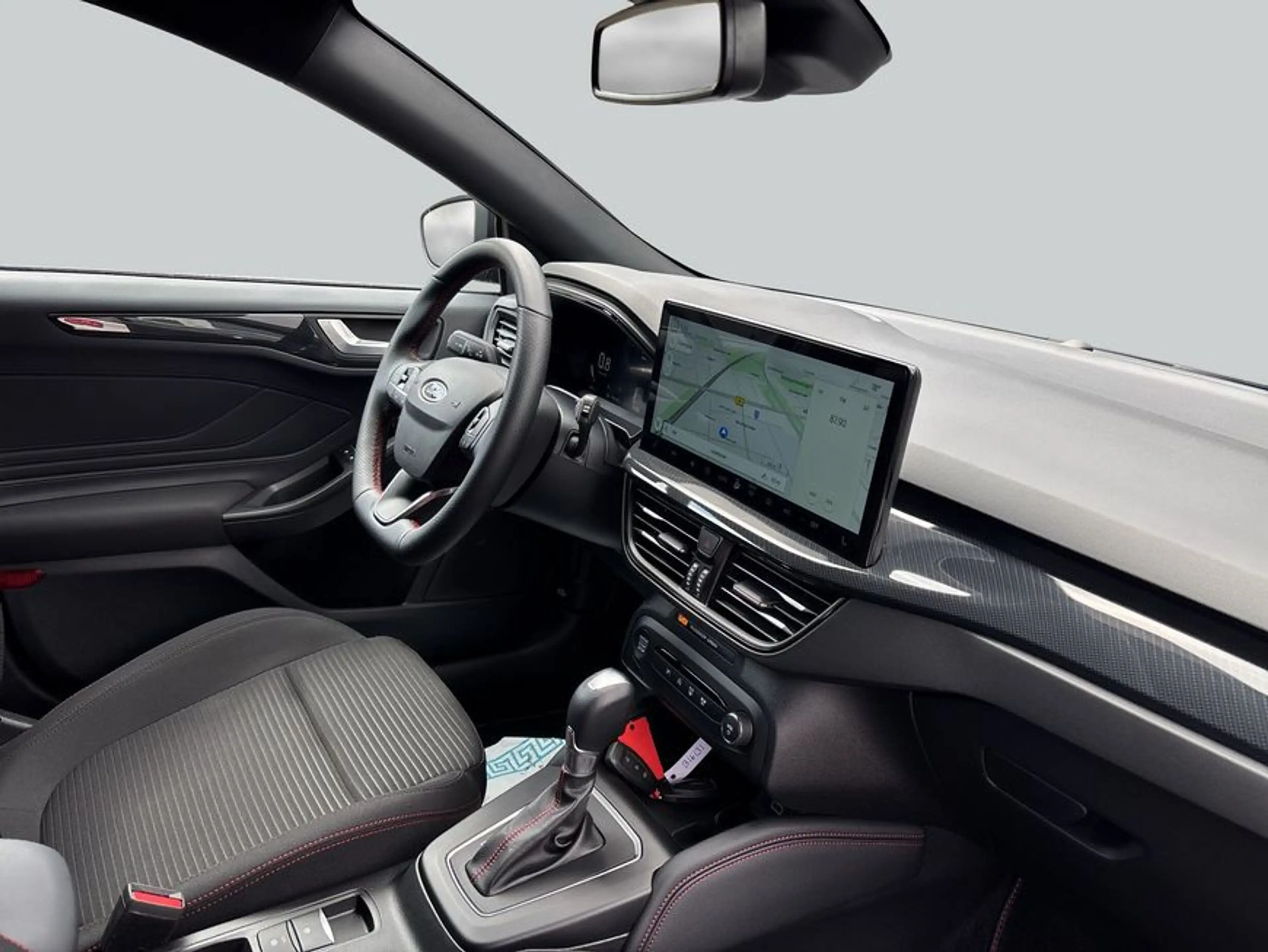 Ford Focus Turnier 1.0 EcoBoost Hybrid Aut. ST-LINE X — photo 15