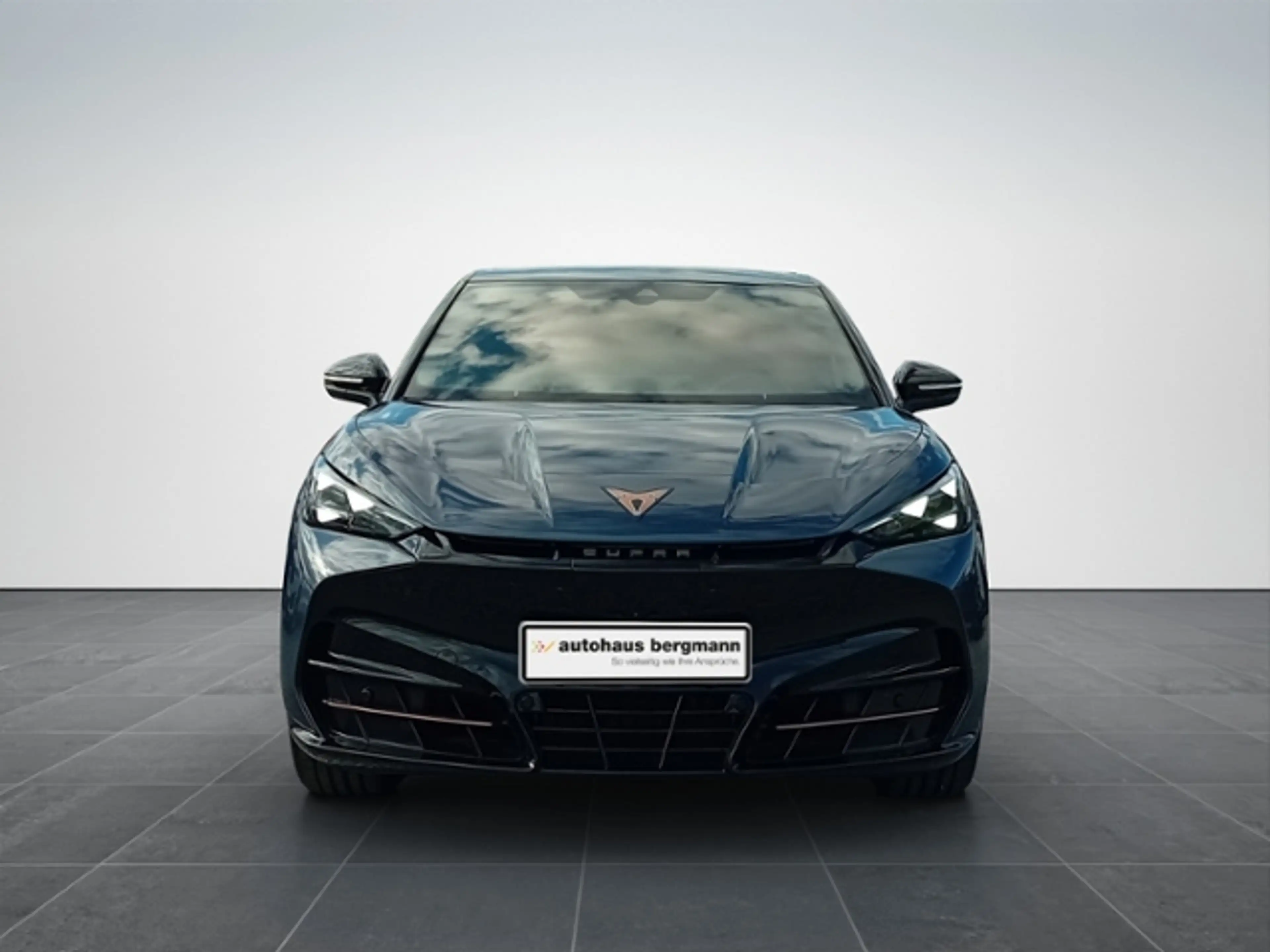 CUPRA Tavascan VZ 250 kW /77 kWh  -Adrenalin-Paket- — photo 3
