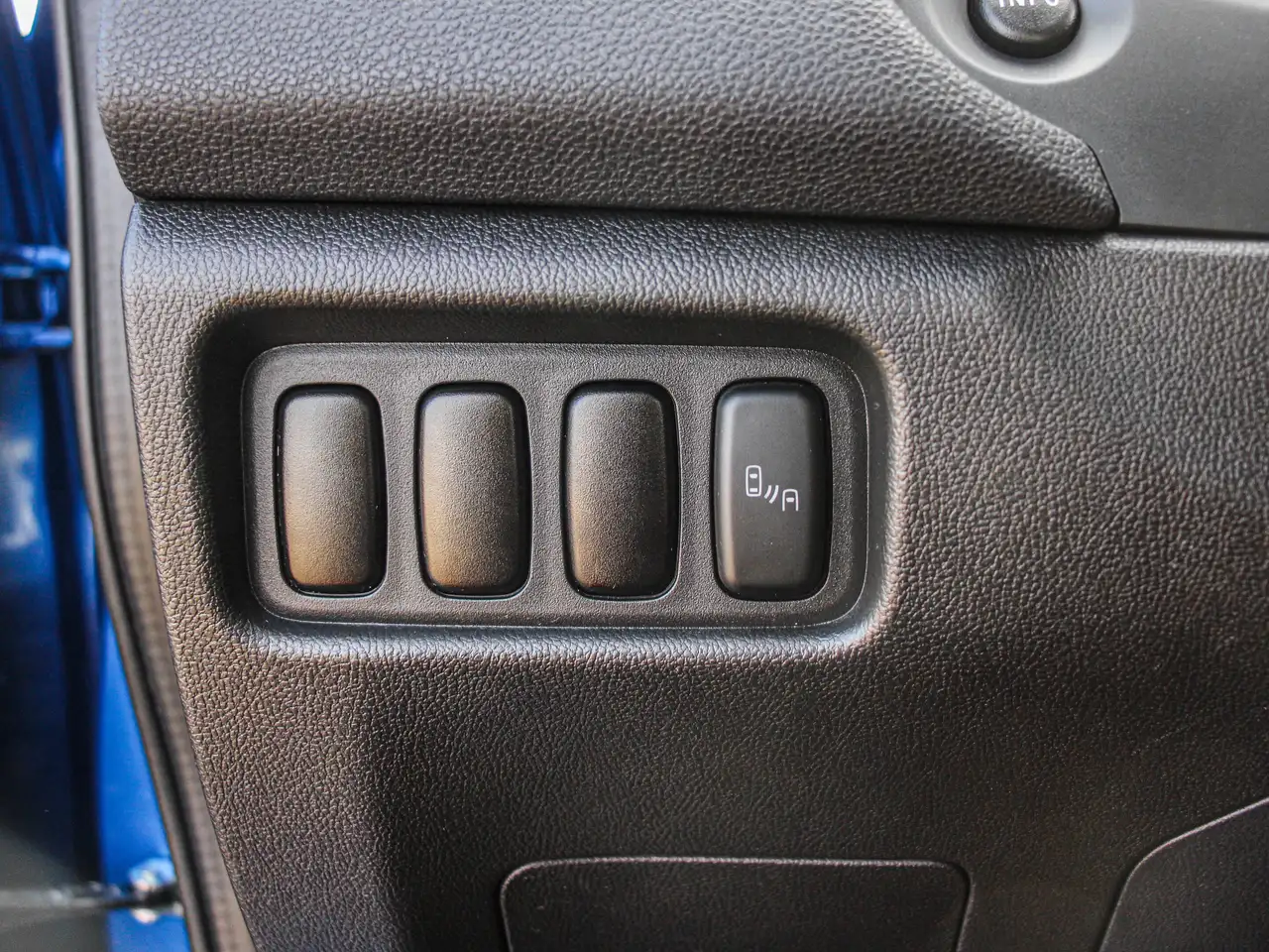 Mitsubishi RVR снимка Mitsubishi RVR