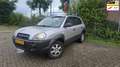 Hyundai TUCSON 2.0i Active Grau - thumbnail 1