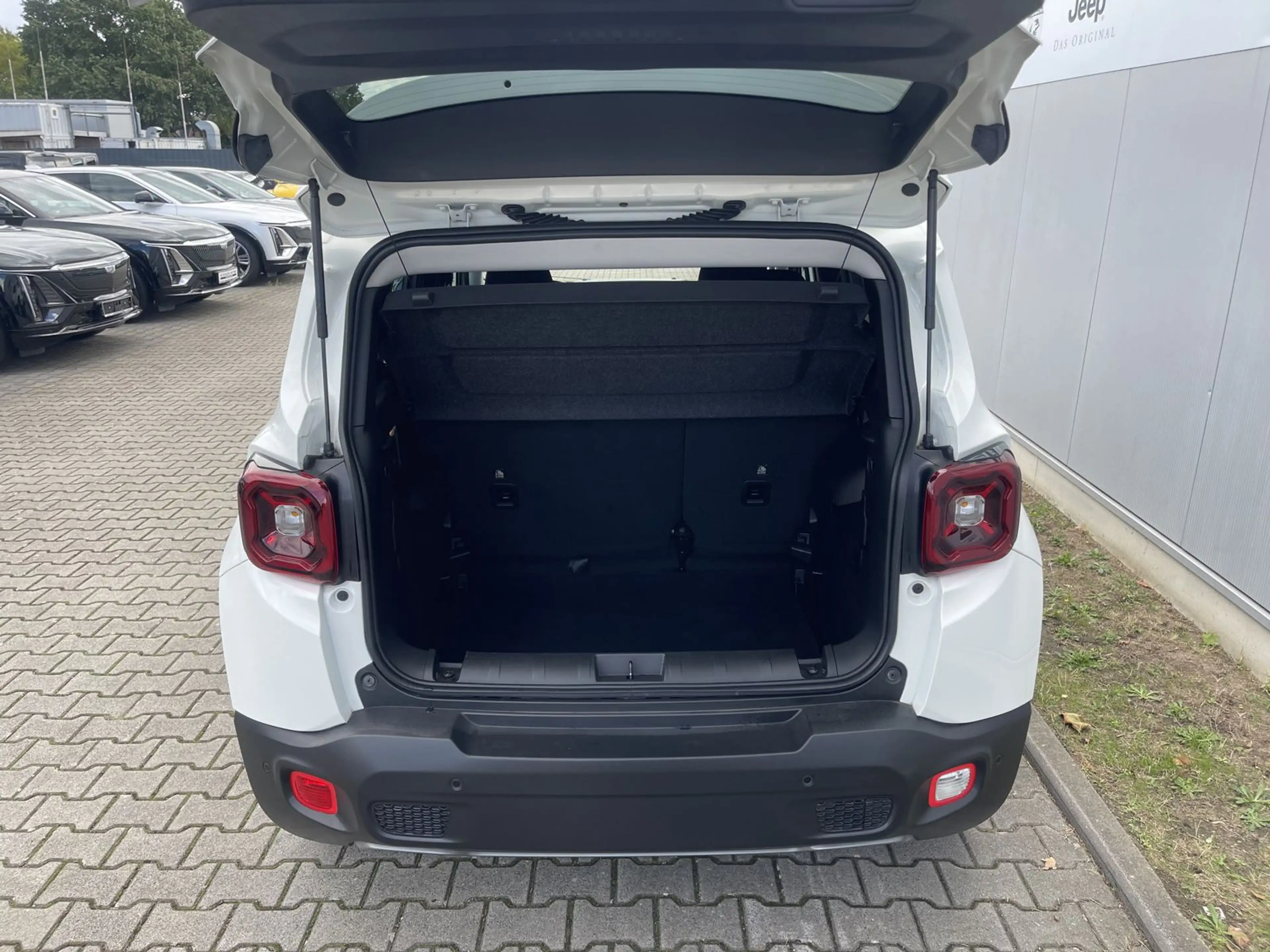 Jeep Renegade Limited 1,5 MHEV Mild Hybrid LED — photo 5
