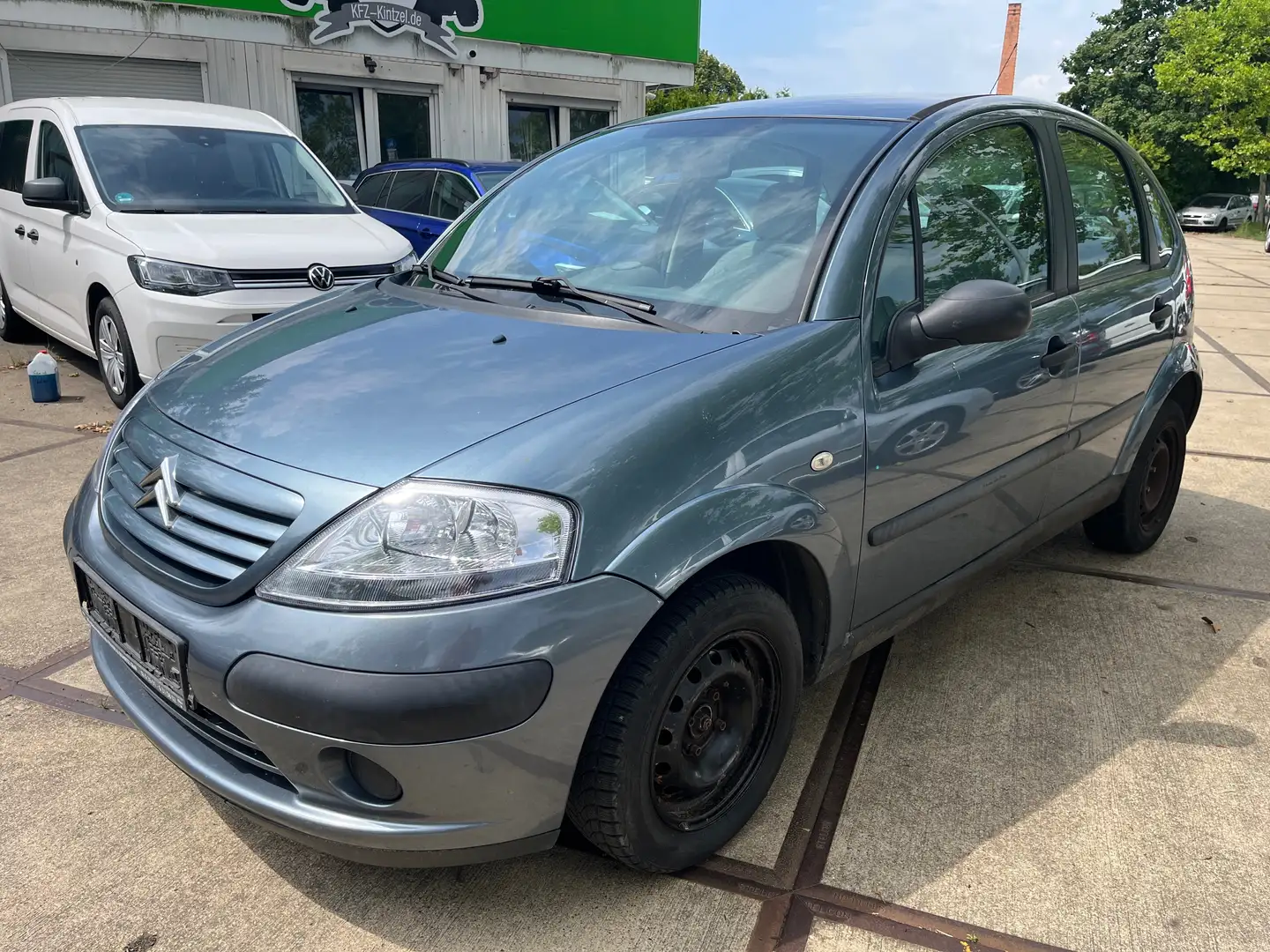 Citroen C3 1.4 Klima 5-Türer *kein Tüv* Grau - 1
