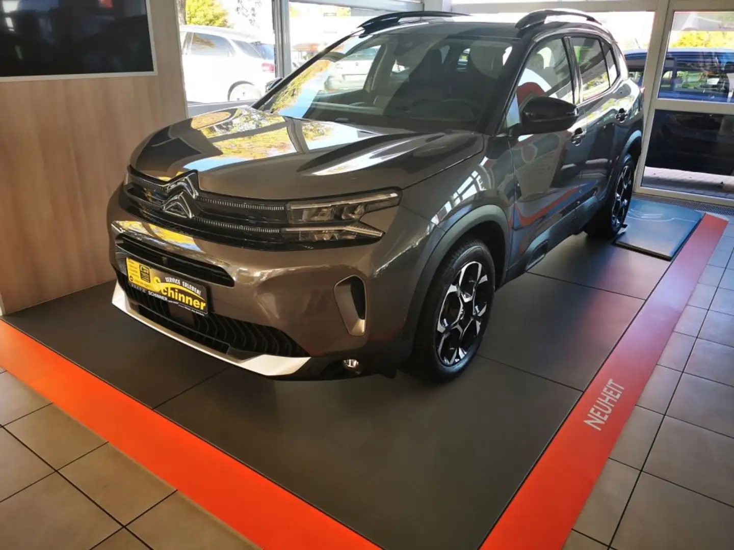 Citroen C5 Aircross Pure Tech 130 S&S EAT8 SHINE Grau - 1