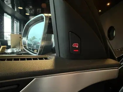 Annonce voiture d'occasion Audi S8 - CARADIZE