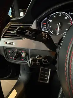 Annonce voiture d'occasion Audi S8 - CARADIZE