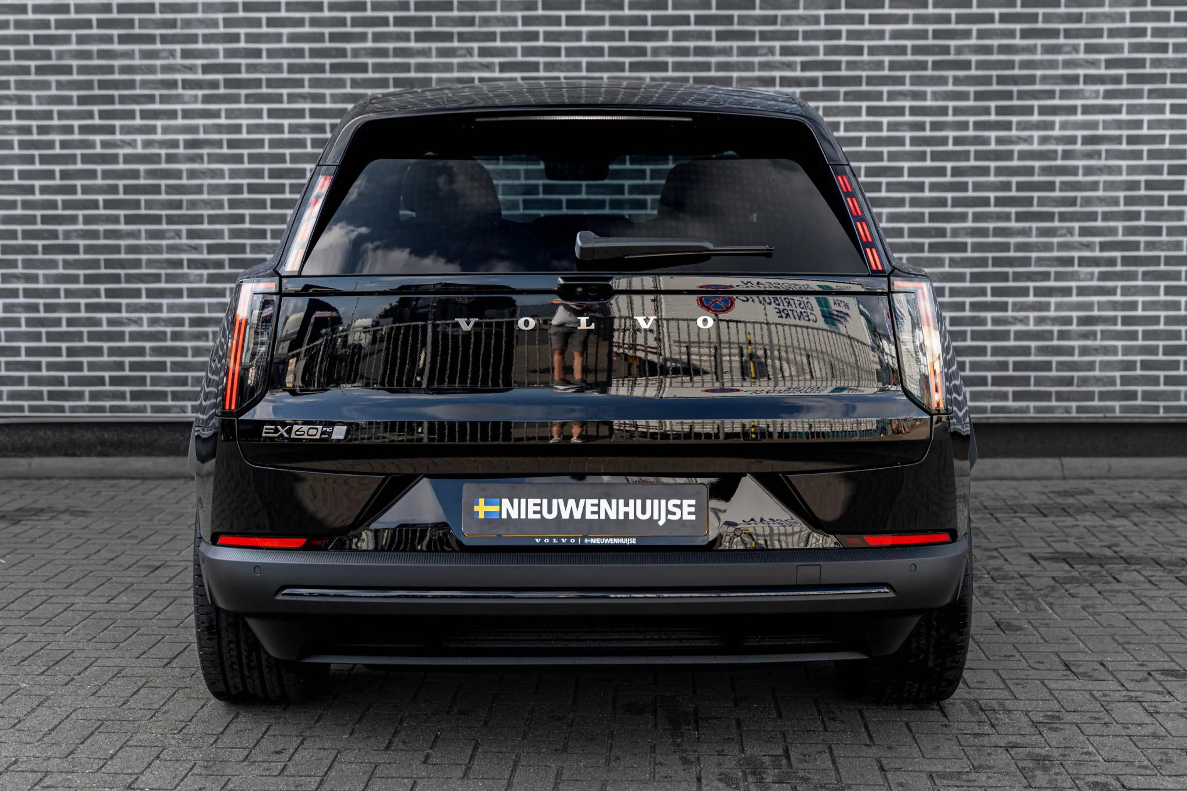 Volvo EX60 P10 AWD Ultra 95 kWh | 2.400 KG Trekgewicht | Goog — photo 8