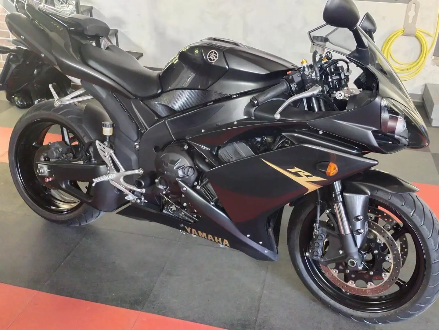 Yamaha YZF-R1 2008 Nero - 1