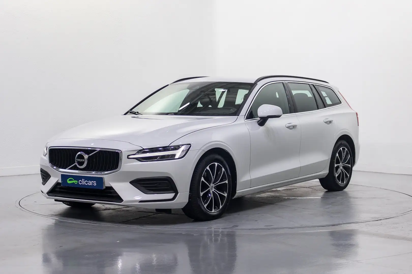Volvo V60 B4 Momentum Pro Aut. Blanco - 1
