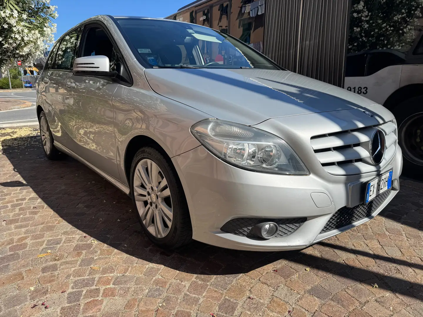Mercedes-Benz B 180 Classe B - T246 cdi Executive auto Argento - 2