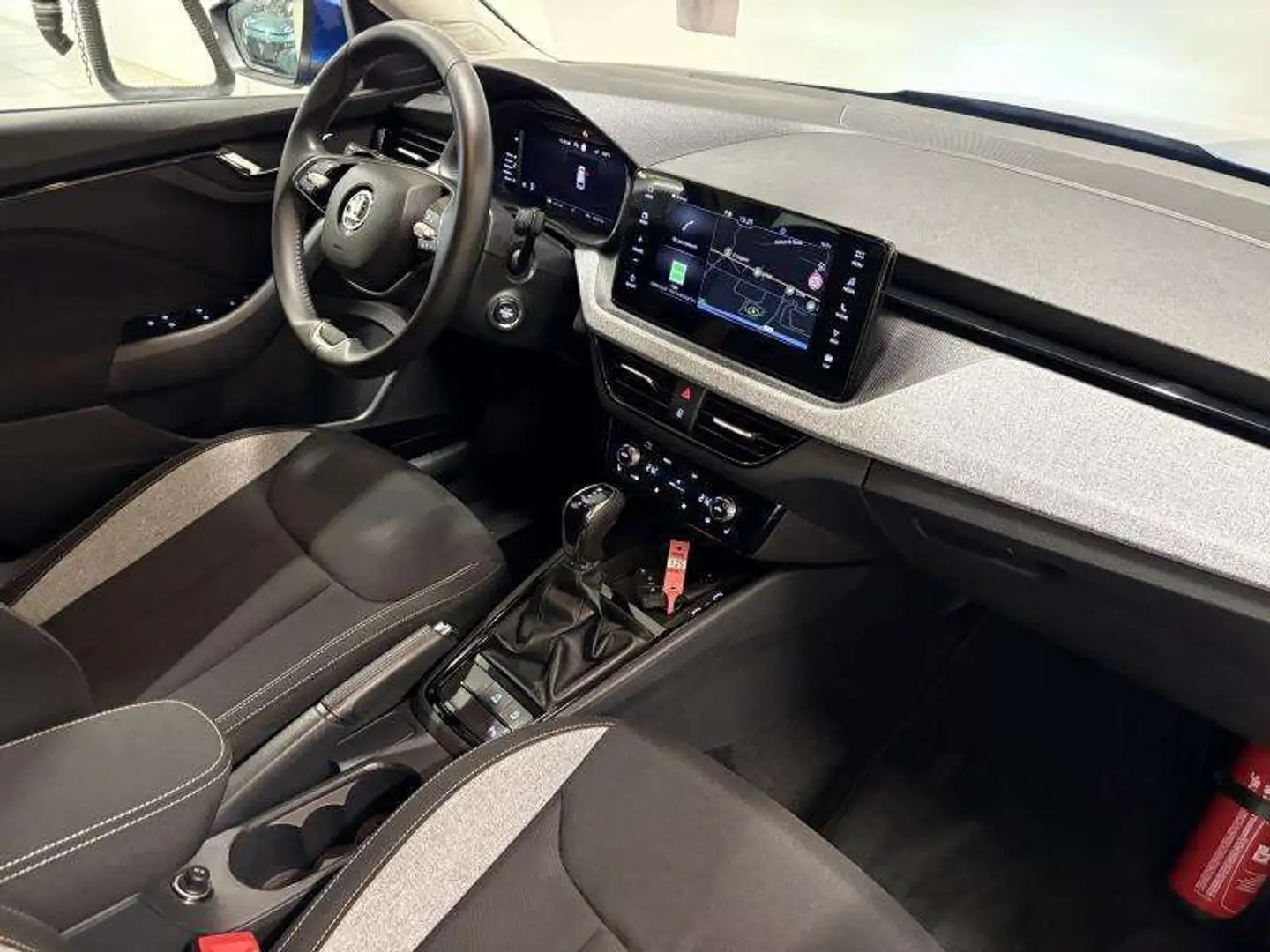 Skoda Kamiq AUTOMATIQUE - GPS - CAMERA Bleu - 2