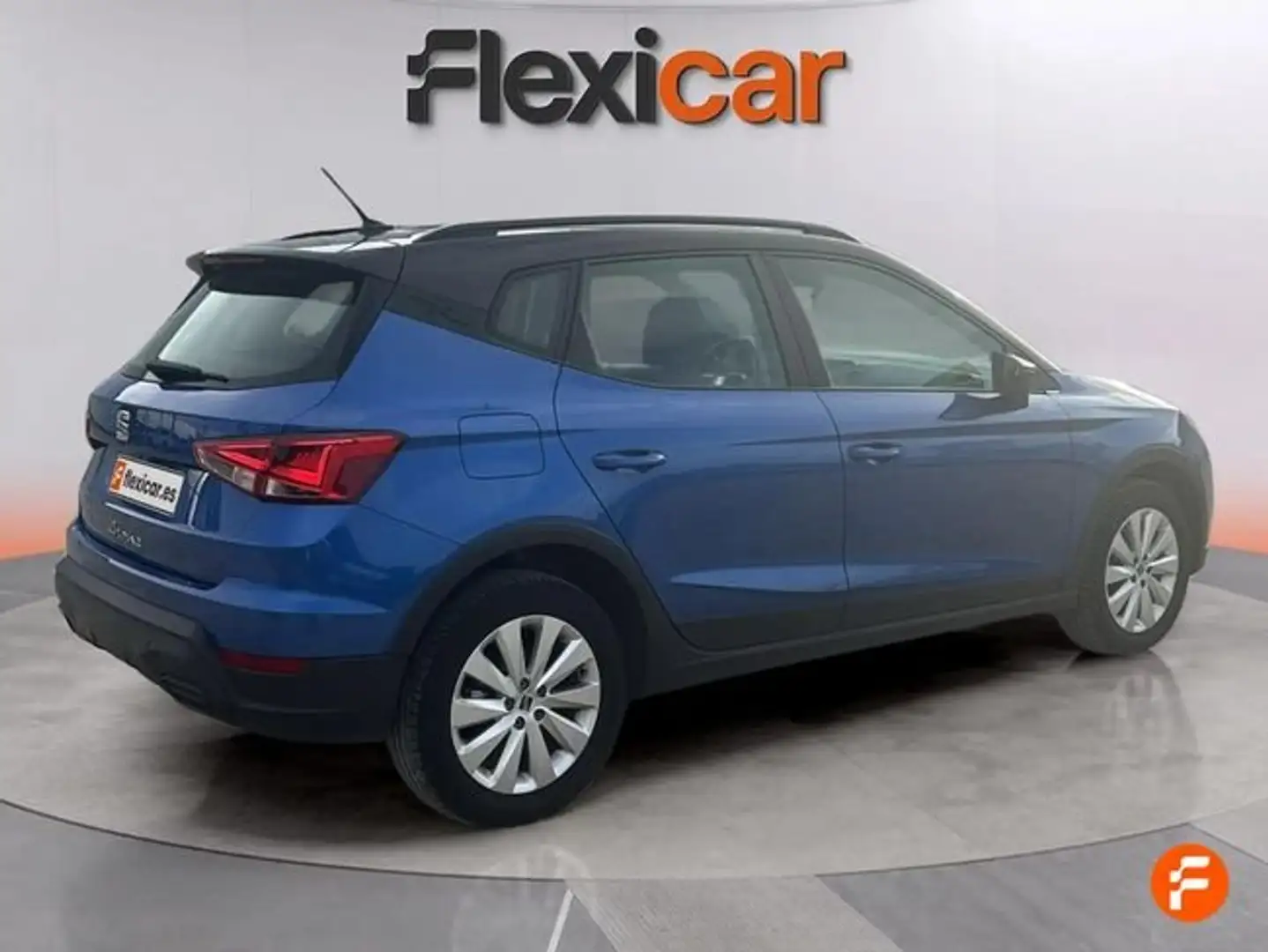 SEAT Arona 1.0 TSI S&S Style XM Edition 110 Bleu - 2