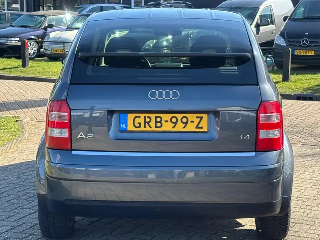 Audi A2 view 6