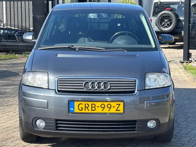 Audi A2 view 2