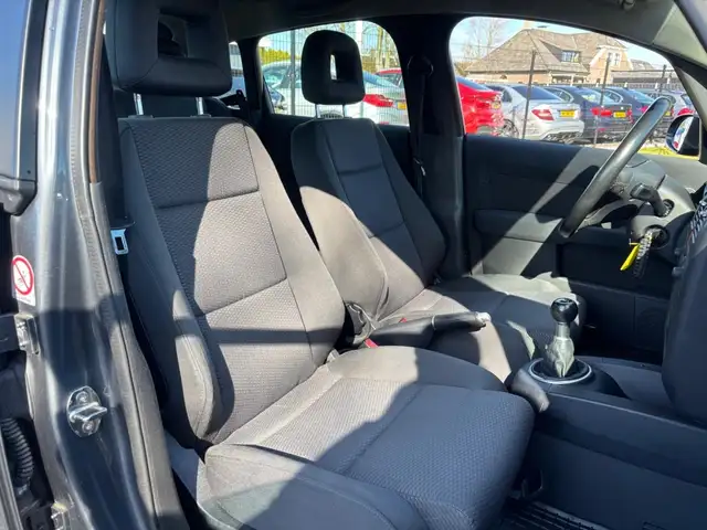 Audi A2 view 12