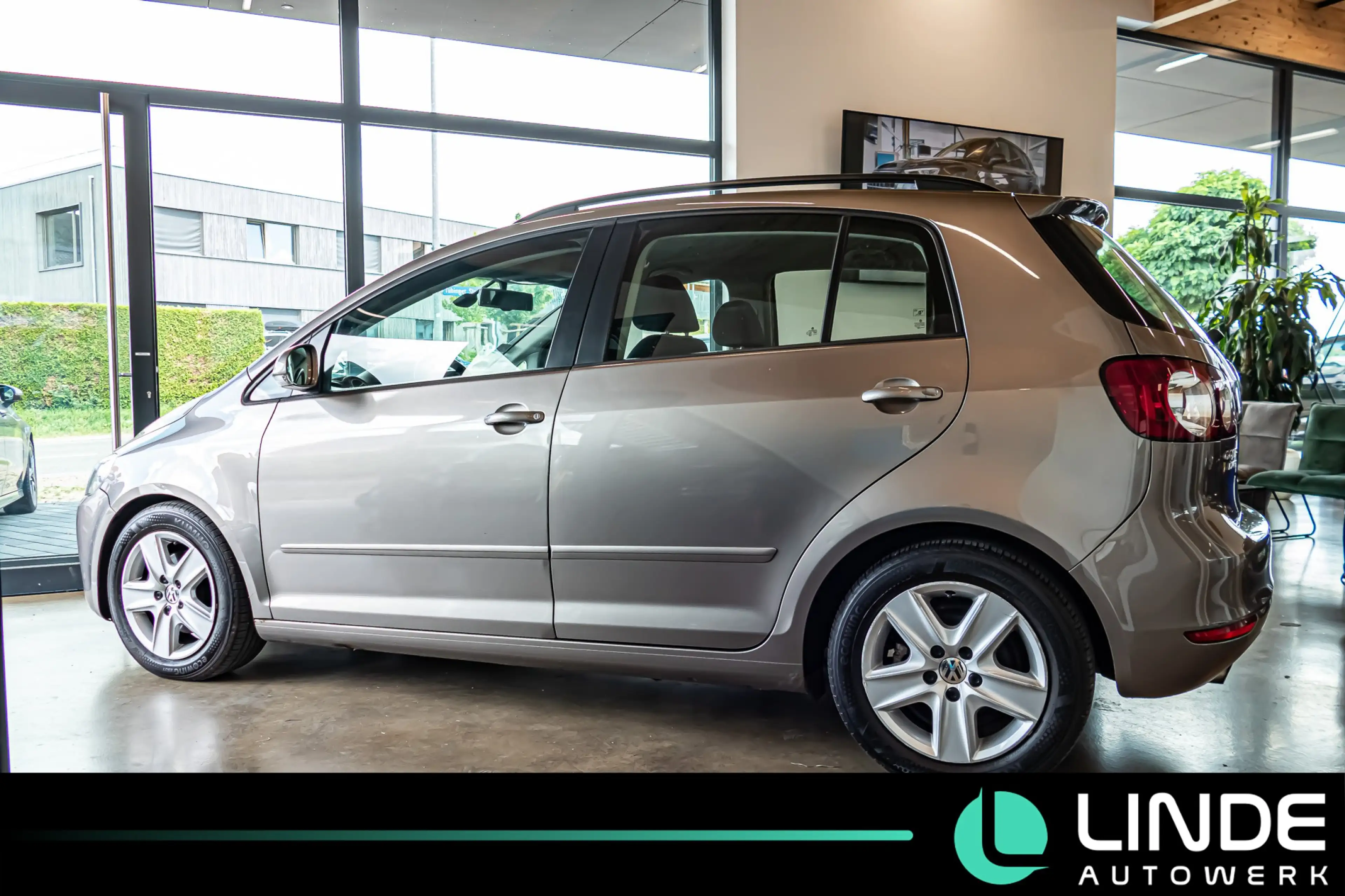Volkswagen Golf Plus Comfortline DSG |PDC|NAVI|KLIMA|16ALU — photo 3