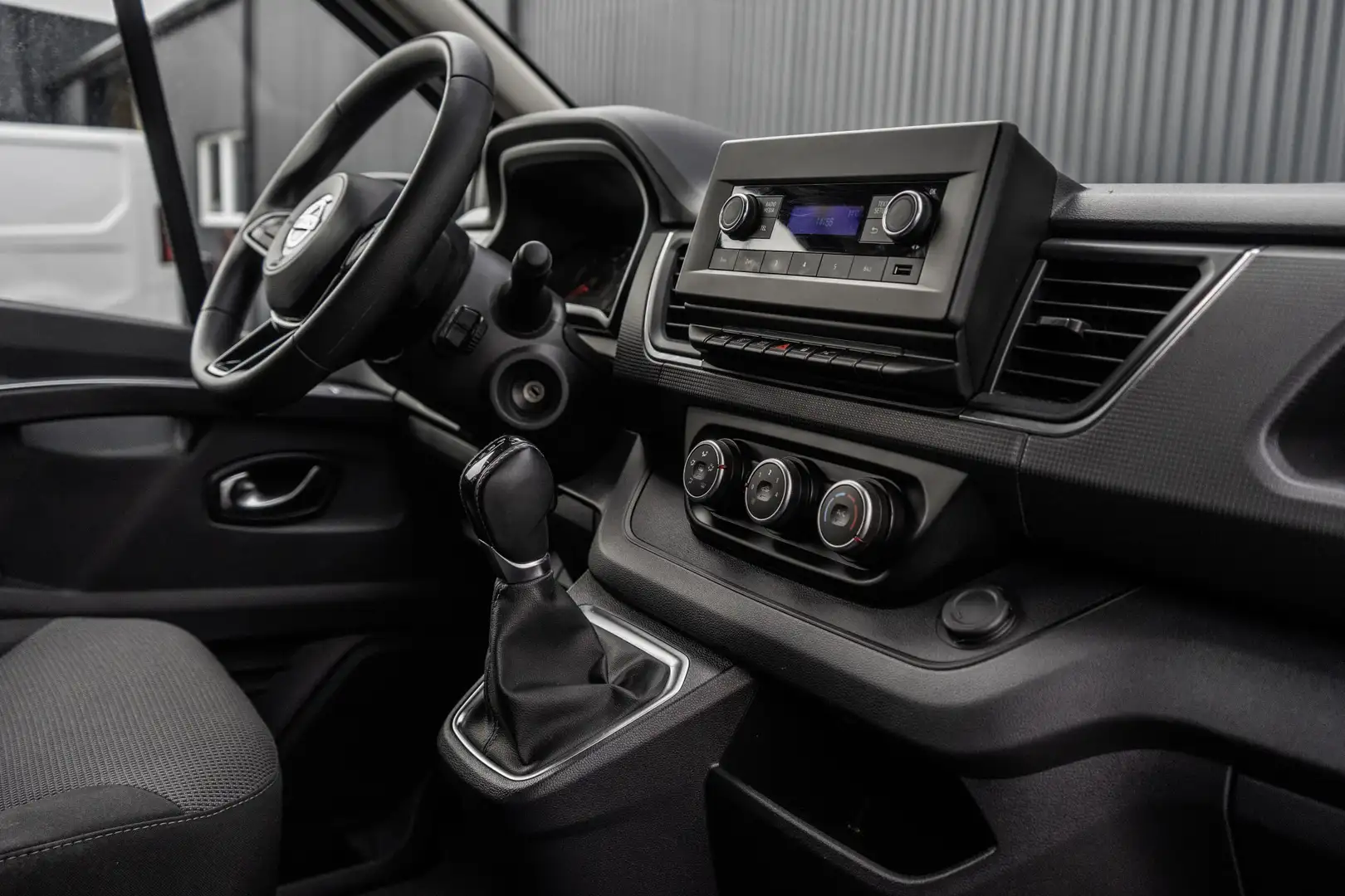 Nissan Primastar dCi | L2H1 | Automaat | 150 PK | LED | Cruise | Ai Blanc - 2