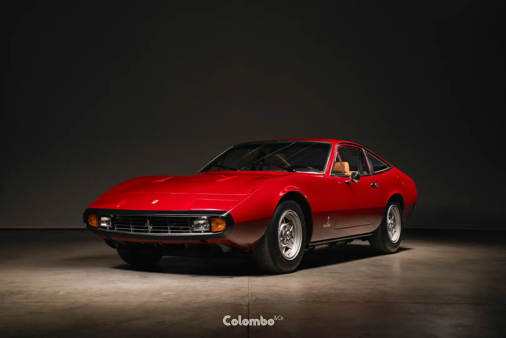 Ferrari 365 GTC/4 Rouge - 1