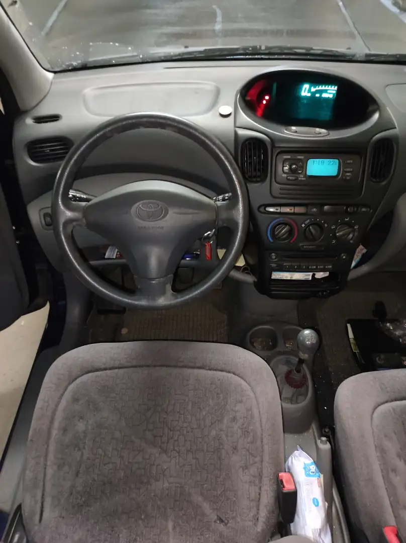 Toyota Yaris Yaris Verso 1.3 Linea luna - 2