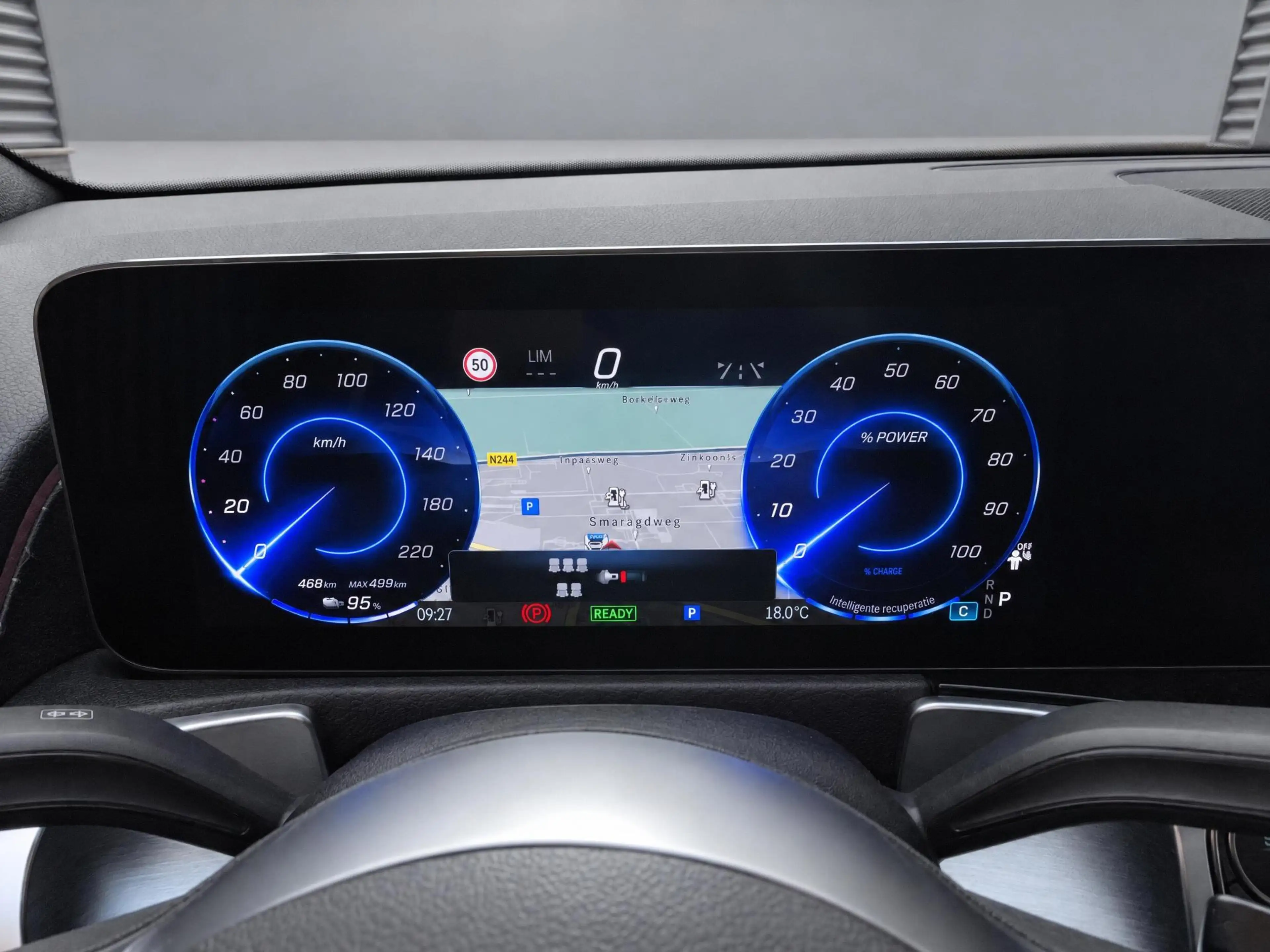 Mercedes-Benz EQB 250 250+ Business Solution AMG 7p. 71 kWh — photo 14