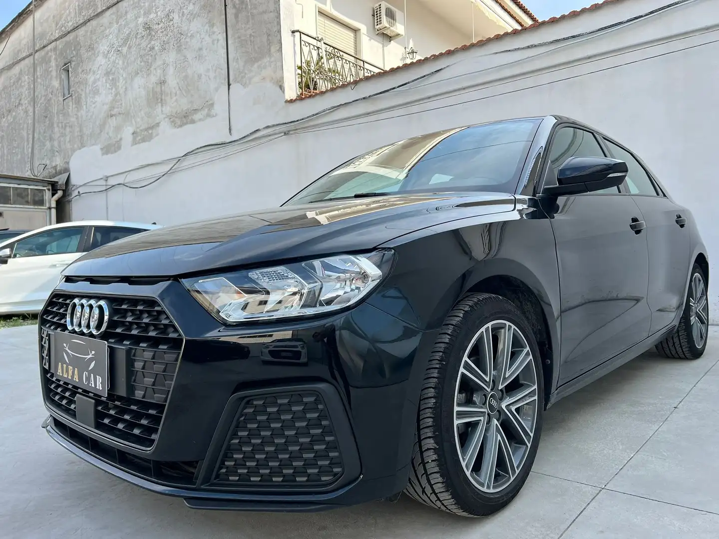 Audi A1 Sportback 25 1.0 tfsi Admired 2021 Negro - 2