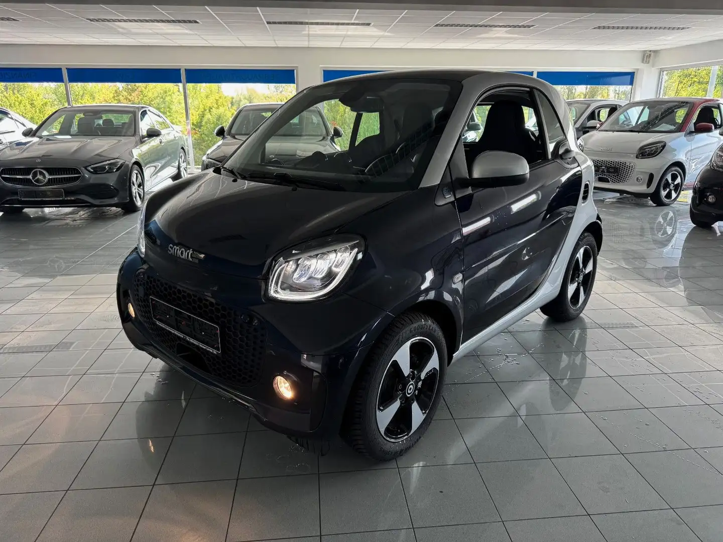 smart forTwo coupe EQ|22kW|Exclusive|CAM*WP* Bleu - 2