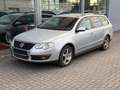 Volkswagen Passat Variant Trendline 1.6 SZHZG PDC AHK LM Silber - thumbnail 1