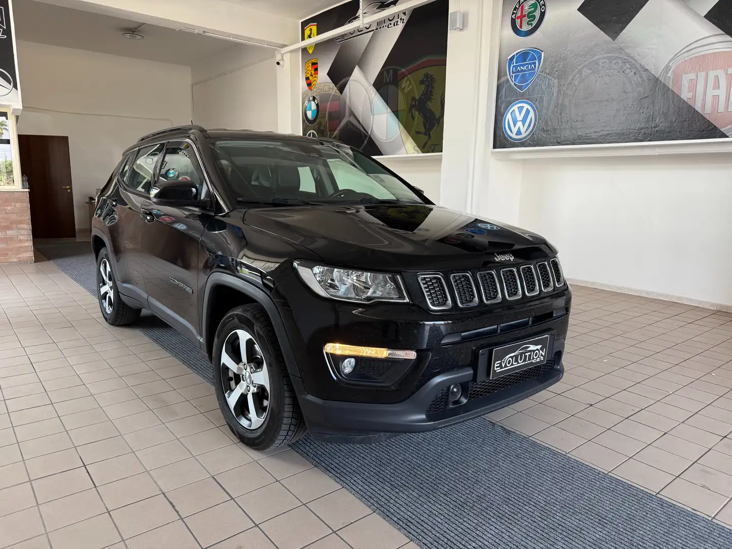 Jeep Compass Compass II 2017 1.6 mjt Limited 2wd 120cv Zwart - 1
