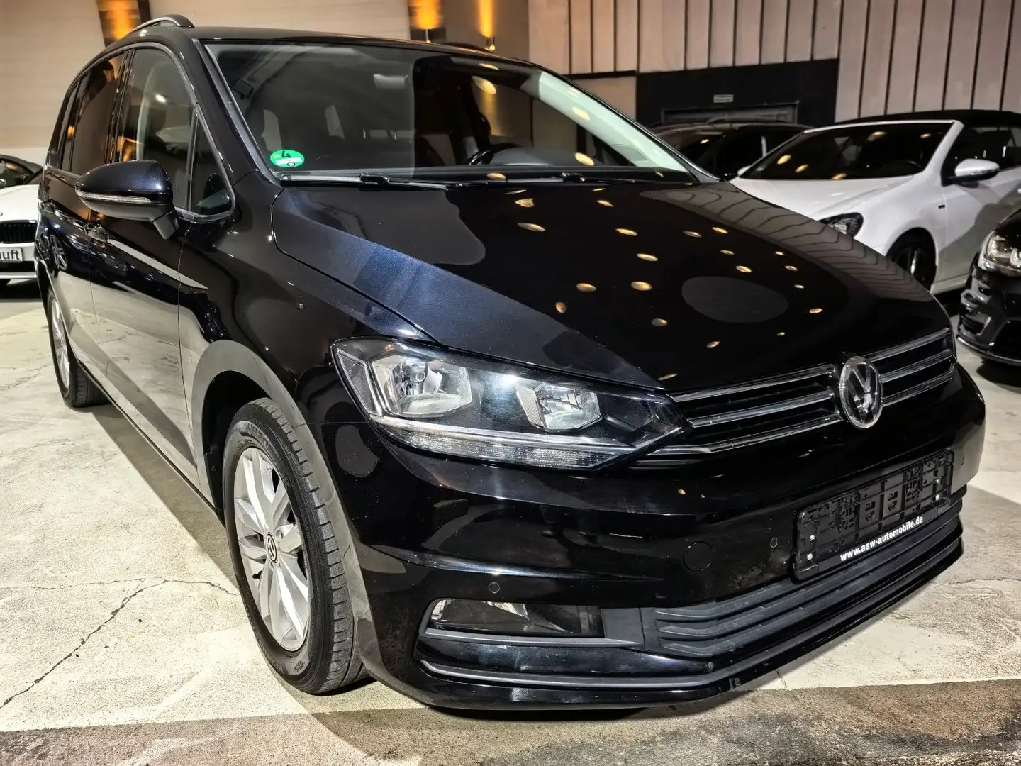 Volkswagen Touran Comfortline Kamera/ACC/Bremsen vorne neu Schwarz - 1