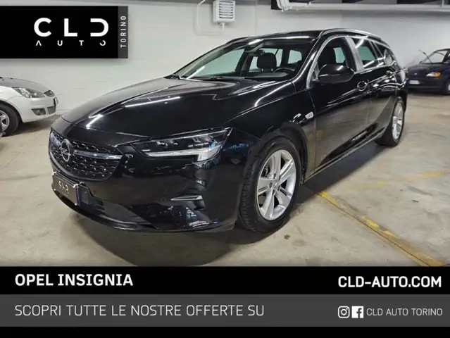 Opel Insignia main image
