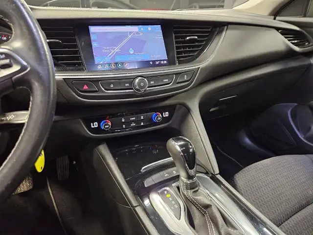 Opel Insignia view 14